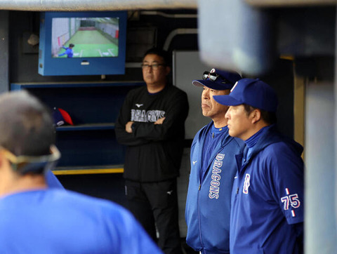 【悲報】中日、ついに勝率が1割台にのサムネイル