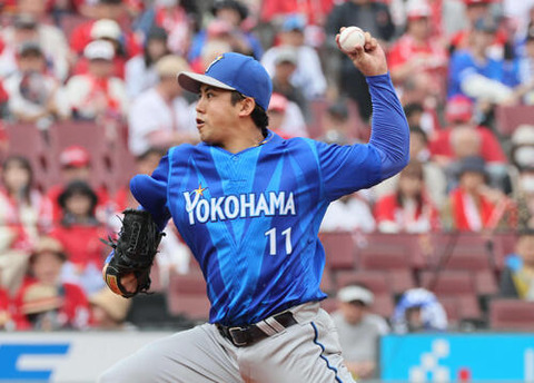 DeNA 7勝10敗 対広島 4勝0敗のサムネイル