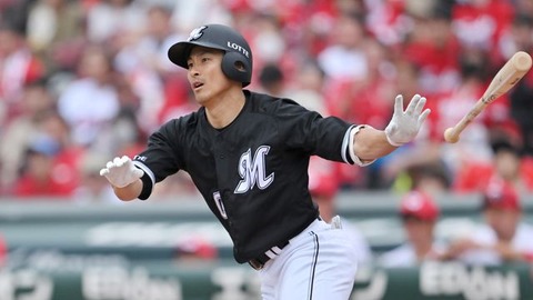 ロッテ・荻野貴司が退団。球団はコーチ就任を打診も現役続行の意思強く