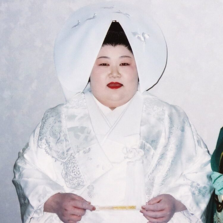 悲報 福岡洗脳ママ友5歳児餓死事件 容疑者の白無垢姿が晒される Nanjpost なんjまとめ 悲報 福岡洗脳ママ友5歳児餓死事件 容疑者の白無垢姿が晒される Nanjpost なんjまとめ