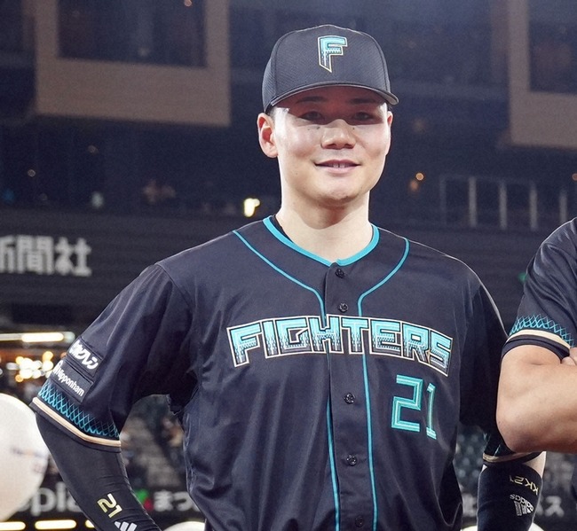 日本ハム・清宮幸 ウエート中に右肘負傷か 新庄監督「早く帰ってきて」