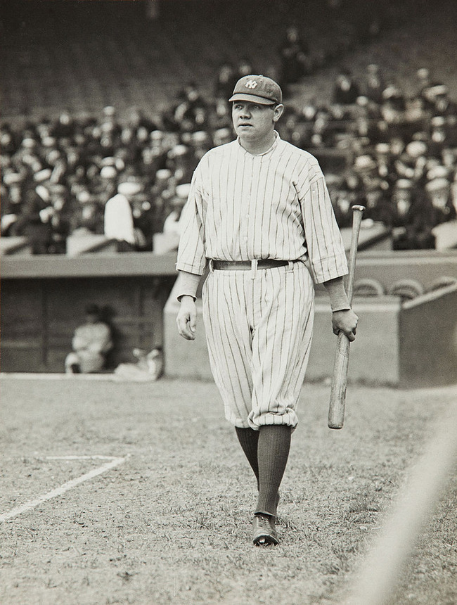 800px-Babe_Ruth_by_Paul_Thompson,_1920