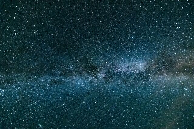 sinousxl-milky-way-5905903_640