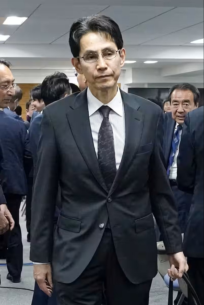 4WBYDTPBLJPA5NXQTKJLGBIFMQ