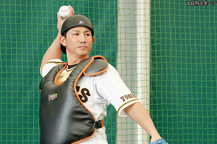 【週刊新潮】巨人に“飼い殺し”にされる「小林誠司」 アンチ巨人にまで同情される理由