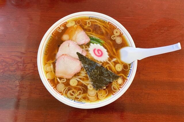 ラーメンで戦力外の具材と言えば？のサムネイル