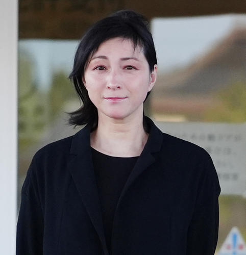 213e9_1401_6c387c87_1b668b6e