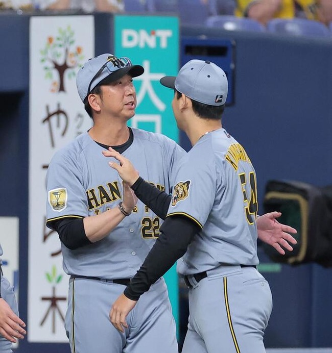 阪神・藤川監督 緊急降板の畠に言及「勇気があった。チームを優先してくれた」 七回のピンチで自ら右手中指の違和感を訴え交代のサムネイル