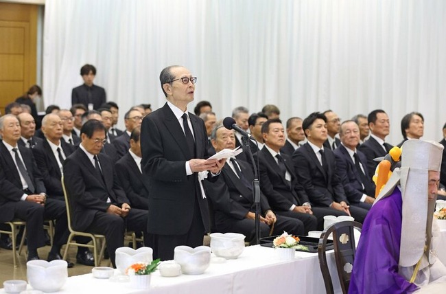 王貞治氏がミスターへ最後の挨拶 「『長島茂雄』に戻ってゆっくりとお眠りください」 王貞治氏がミスターへ最後の挨拶 「『長島茂雄』に戻ってゆっくりとお眠りください」