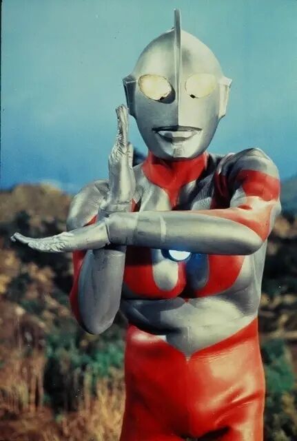 ウルトラマン←知名度の割には皆見てないよな