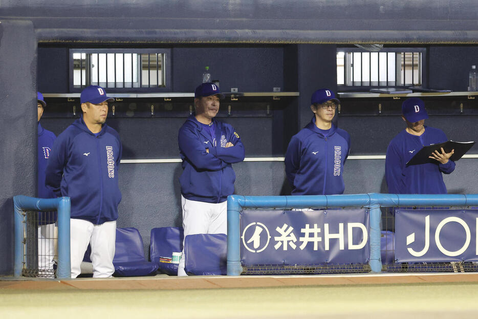 【中日】井上監督「守りの守りになってしまっている」連日の守乱連発に苦言／一問一答