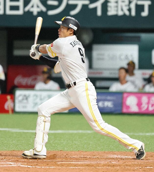 ソフトバンク・柳田悠岐が首痛再発で精密検査 小久保監督は「恒常的な問題」 27日の開幕戦に不安材料