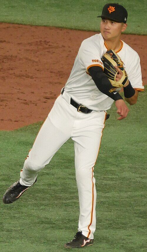 【朗報】巨人さん、坂本勇人の後継者として現役最強ショートがあっさり生えてきてしまう