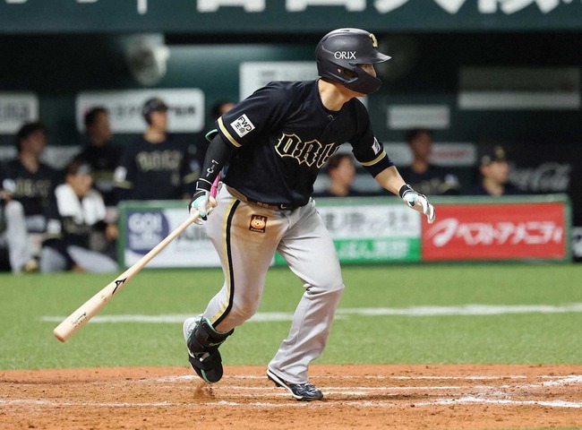 西川龍馬さん、ノーノー阻止に「食らいついてなんとか。まあ、こっちも意地になって」のサムネイル