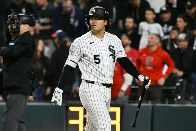 【悲報】村上宗隆を「サムライ」と呼んだ実況、差別的発言でクビになる