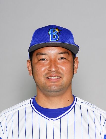 嶺井(31) 打率.205(244-50) 5本 30打点 OPS.532←こいつを獲得するメリット