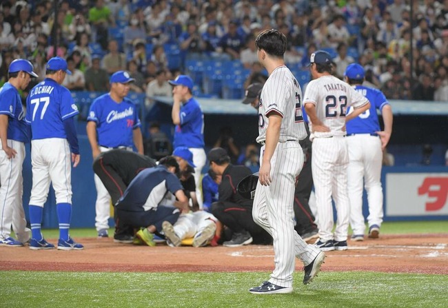 ヤクルト・高津監督が頭部死球の中日・石川昂に謝罪「無事でまた明日出場してくれることを祈っています」