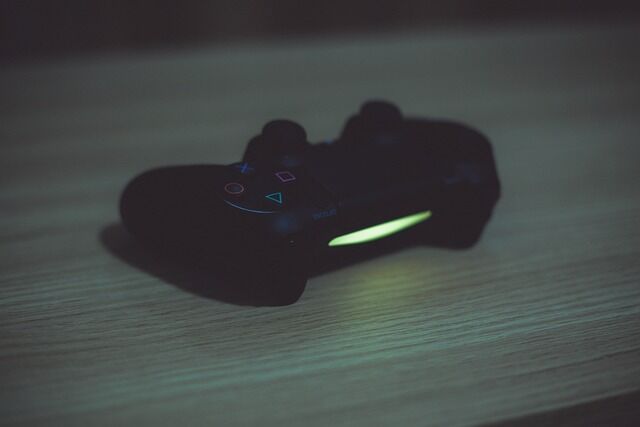 playstation-2617305_640