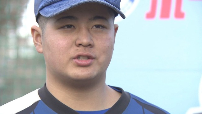 【朗報】野球部員(14)「甲子園に興味ない。アメリカでメジャーリーガーになる。」 【朗報】野球部員(14)「甲子園に興味ない。アメリカでメジャーリーガーになる。」