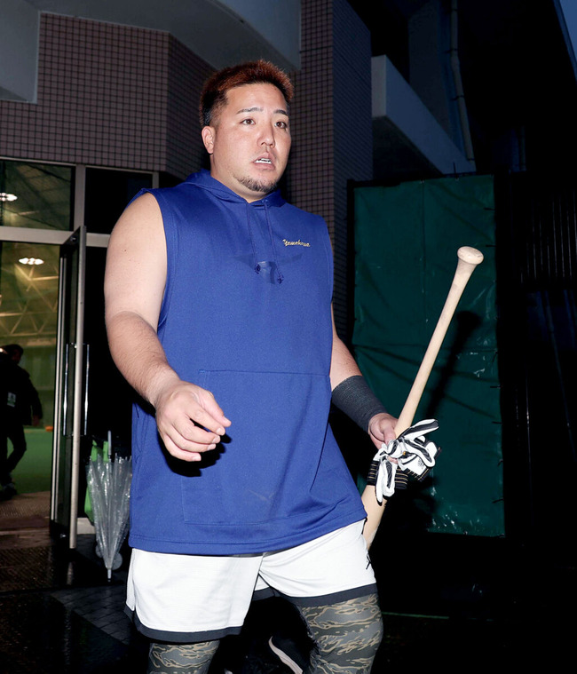 20250201-OHT1I51429-L