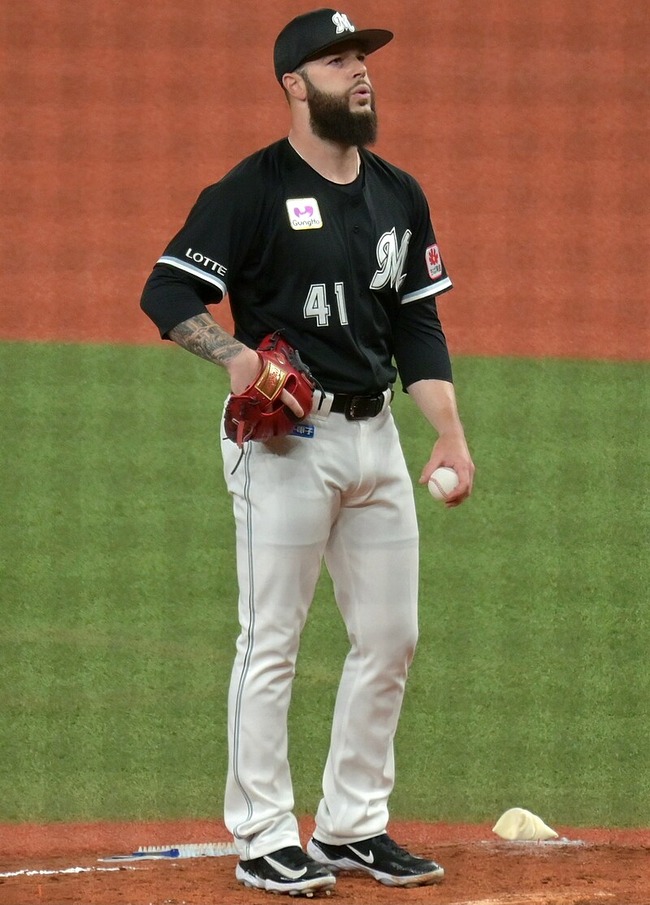 Dallas_Keuchel_Marines_20240911