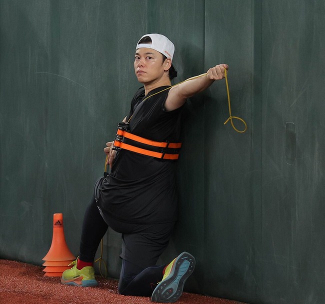 20240716-OHT1I51341-L