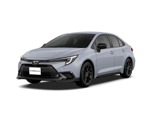 カローラめっちゃカッコよくなっててビビる