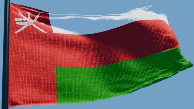 【悲報】イラン軍、ドローンでオマーン国最大の石油貯蔵施設を爆撃破壊