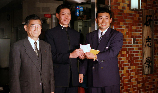 佐々木恭介氏「中日に入団した福留がチンケな打撃フォームになってて