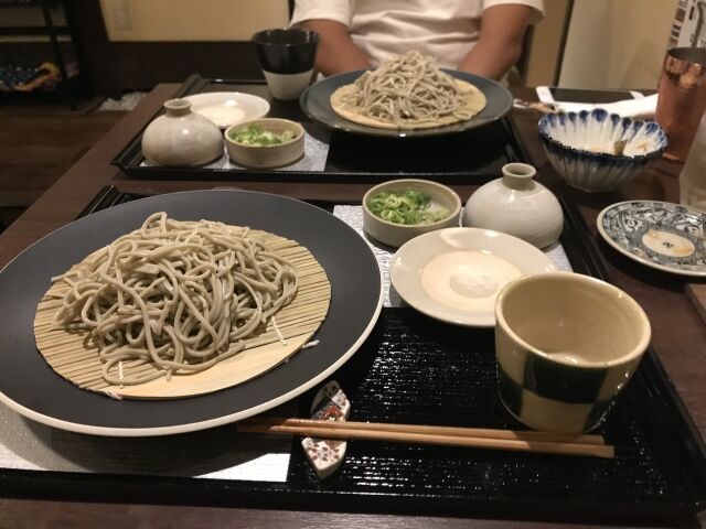【朗報】ワイ食通、寿司も蕎麦もとんかつも天ぷらも塩で食べる