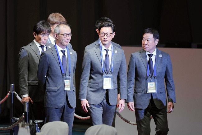 20241024-OHT1I51264-L