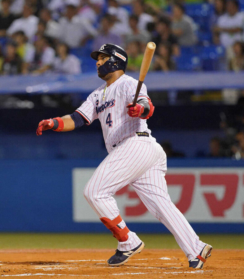 川島慶三 バレンティンは 集中力 野球に対する情熱はすごい 野球を一緒にやりたい気持ちはある ヤクルトスワローズ燕アンテナ 川島慶三 バレンティンは 集中力 野球に対する情熱はすごい 野球を一緒にやりたい気持ちはある ヤクルトスワローズ燕アンテナ