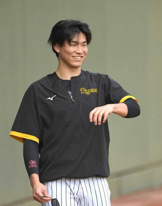 阪神・湯浅、結局軽傷だった「肘も靭帯も骨も問題なし。前腕が張ってただけ」
