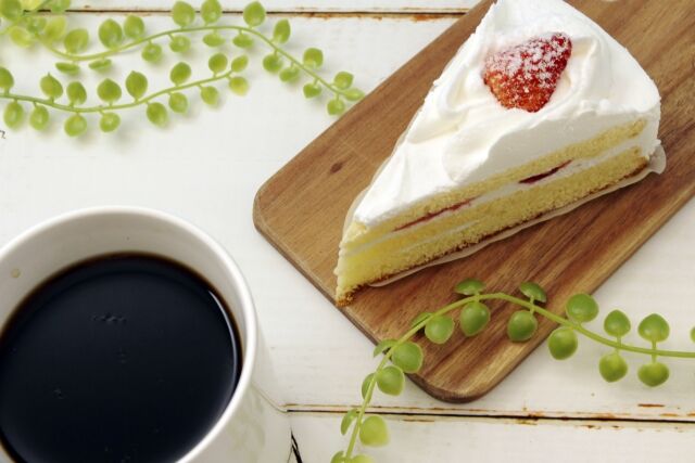 ブラックコーヒーで流し込むと旨いもののサムネイル