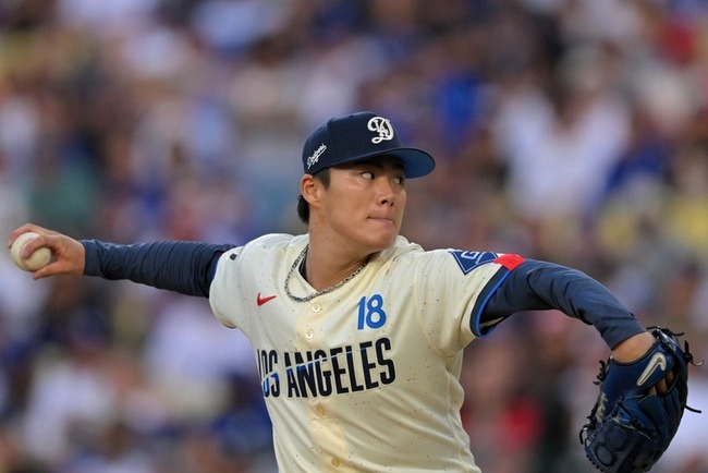 LAメディア「山本由伸、まるで宝石のような投球を見せる」のサムネイル