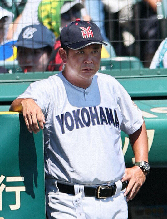 横浜高校監督「相手高校の応援が7で我々の応援が3ぐらいでいつも通りのプレーをするのが難しかった」 横浜高校監督「相手高校の応援が7で我々の応援が3ぐらいでいつも通りのプレーをするのが難しかった」