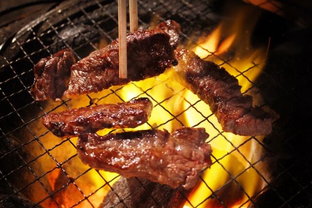 焼肉ワイ「ハラミ美味えぇぇぇぇ！！」