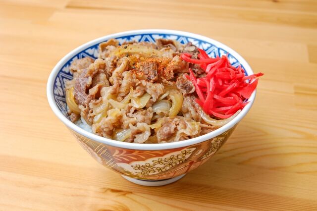 牛丼のトッピングに加えたい新戦力のサムネイル