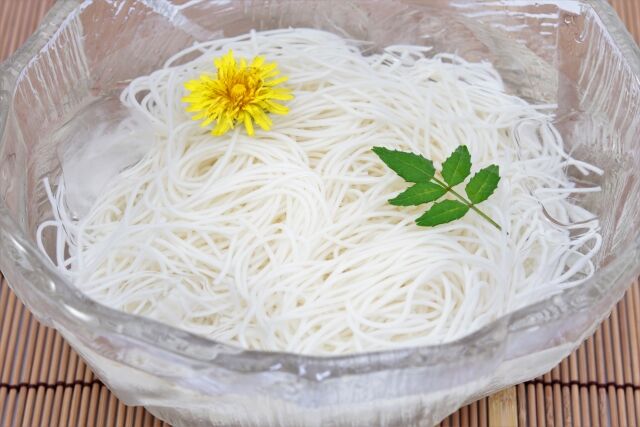 そうめん買ったけどめんつゆ買うの忘れてたのサムネイル