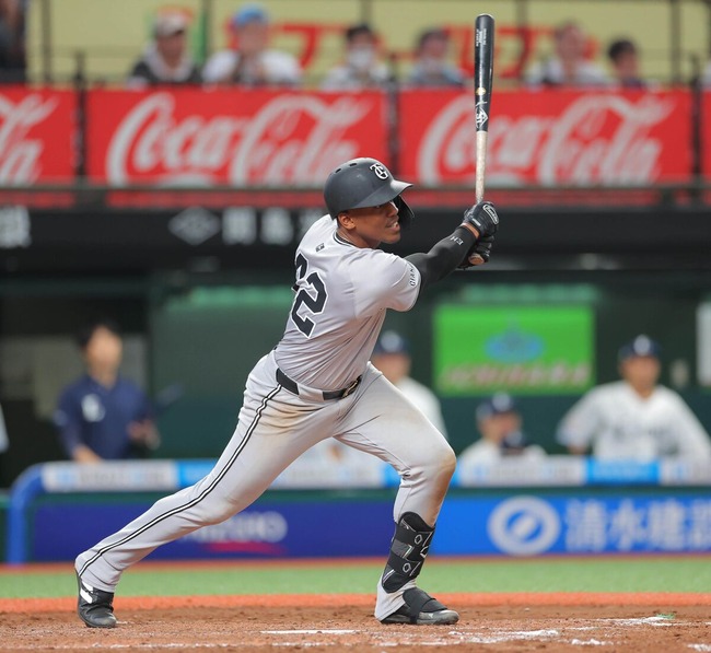 20240602-OHT1I51450-L