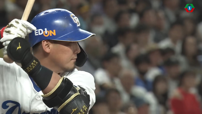 中日・中田翔　11試合 .300 2 9 ops.823