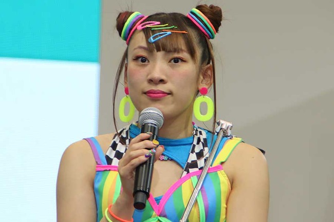 7b6fb2dfa777739353e4f25a5ccbde7d-1