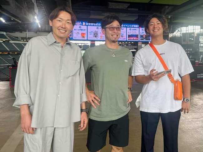 プロ野球選手の私服、ワイと変わらない