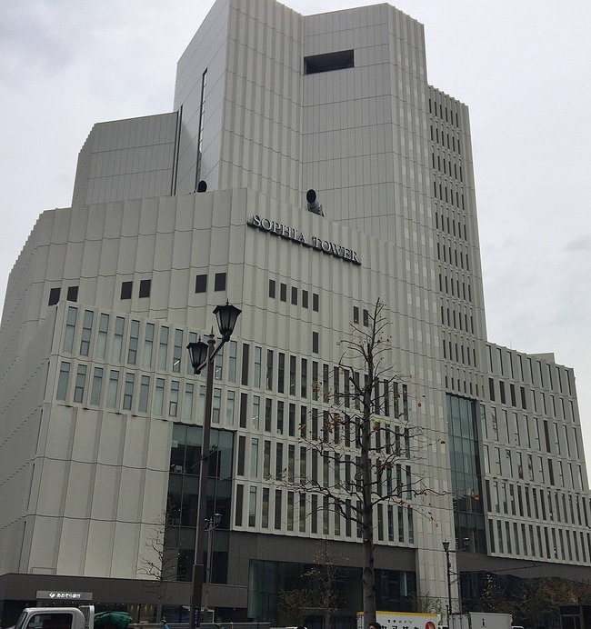 大手銀「あなたは今日から応接室で1人で勤務して」→3年3カ月耐え続けた結果