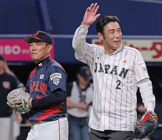 img_5b85c3d7a055e9a02f385fc374b11f09532923