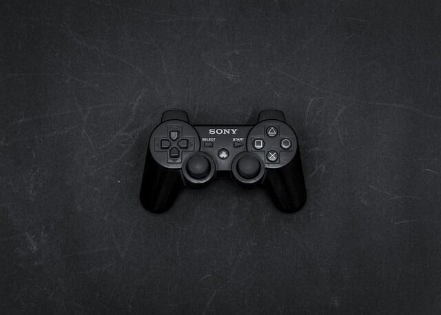 playstation-2618338_640