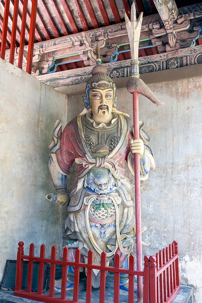 800px-Liao_Hua_2016_Temple_of_Guan_Yu_(Xuchang)