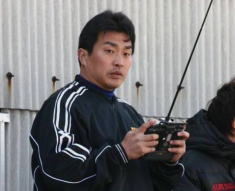 6997671-baseball-on-the-pitcher-s-mound-near-the-pitching-rubber