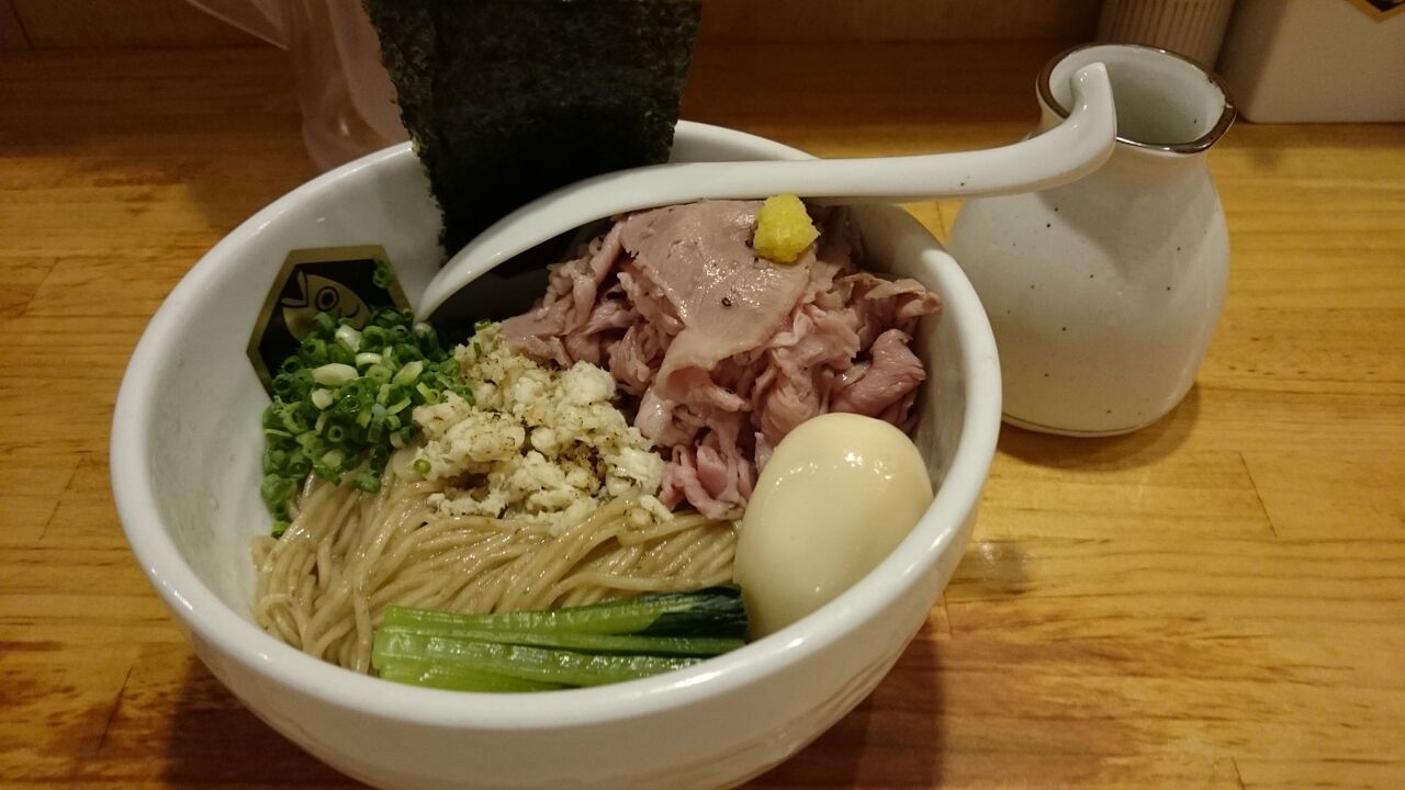 真鯛らーめん 麺魚 特製鯛油そば 不羈奔放 フリーダムなラーメンを主体とした記録 真鯛らーめん 麺魚 特製鯛油そば 不羈奔放 フリーダムなラーメンを主体とした記録