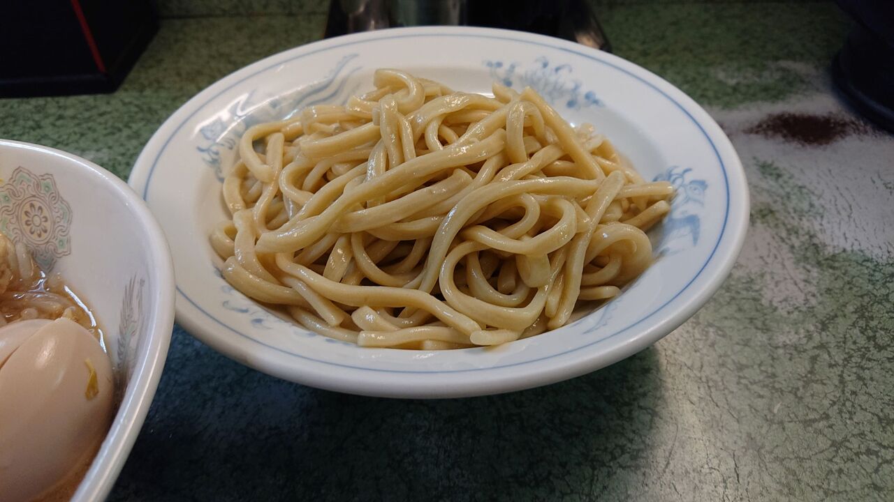 ラーメン二郎 新宿小滝橋通り店 5回目 小つけ麺 ニンニク少し 味付煮玉子 不羈奔放 フリーダムなラーメンを主体とした記録 ラーメン二郎 新宿小滝橋通り店 5回目 小つけ麺 ニンニク少し 味付煮玉子 不羈奔放 フリーダムなラーメンを主体とした記録